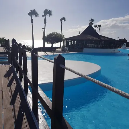 Rocas Del Mar Sur Arona (Tenerife)