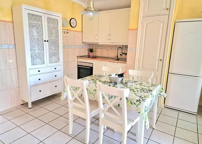 Rocas Del Mar Sur Apartment